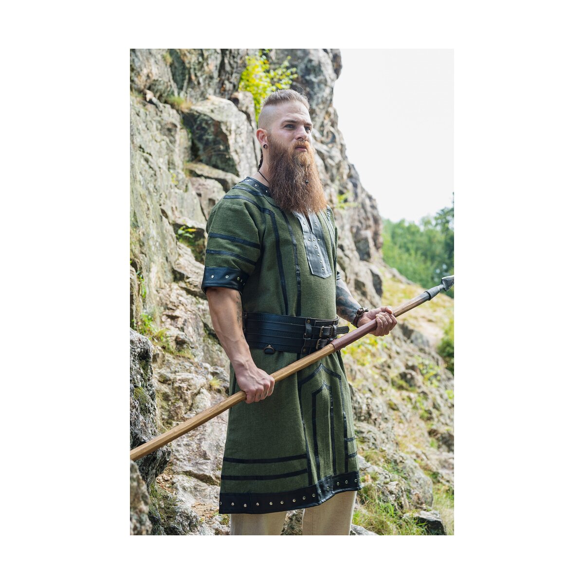 Viking short-sleeved Tunic with leather applications - green