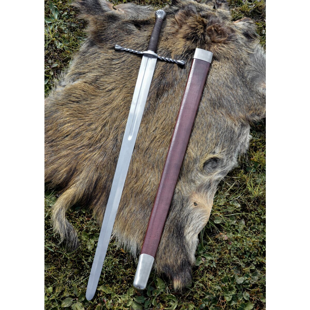 Bastard sword with scabbard, for show fight, SK-B