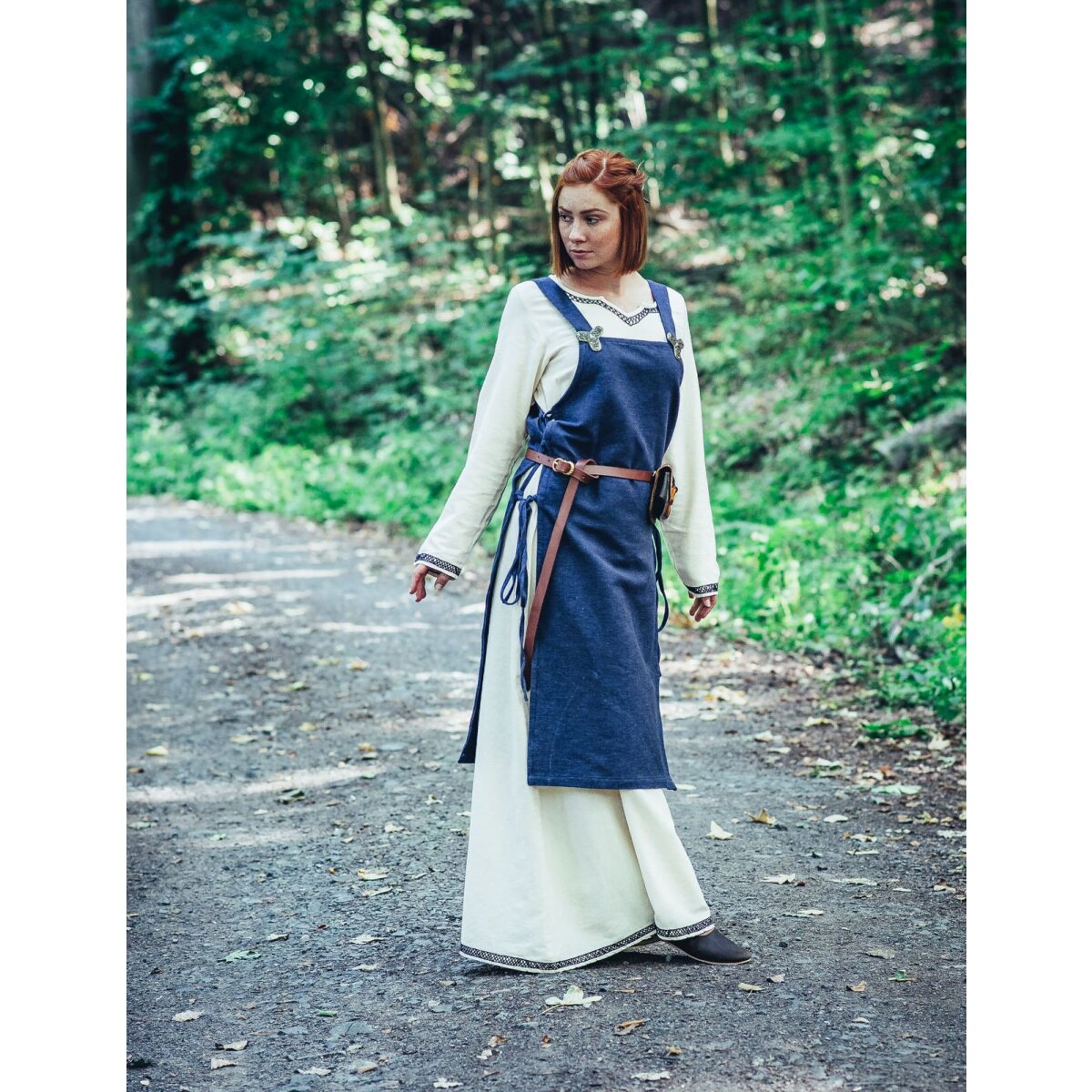 Sur-robe viking bleue "Aleiga