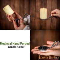 Candeliere medievale forgiato con manico