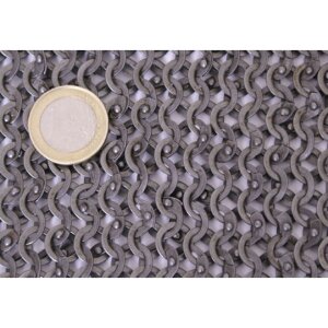 Pezzo di cotta di maglia 20 x 20 cm, anelli piatti rivettati a cuneo, Ø 8 mm, larghezza 1,8 mm, acciaio